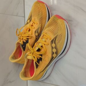 Saucony Endorphin Pro 2